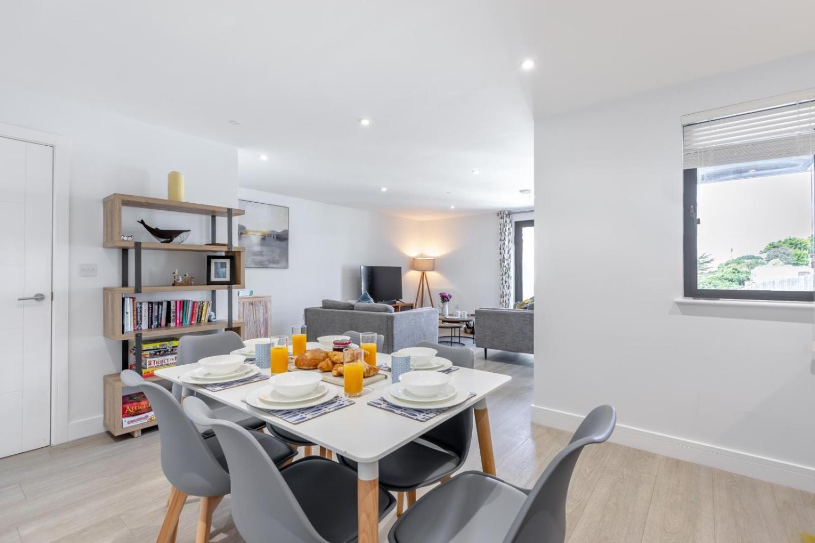 8 Middlecombe - Luxury Apartment At Byron Woolacombe, Only 4 Minute Walk To Woolacombe Beach! Exterior photo